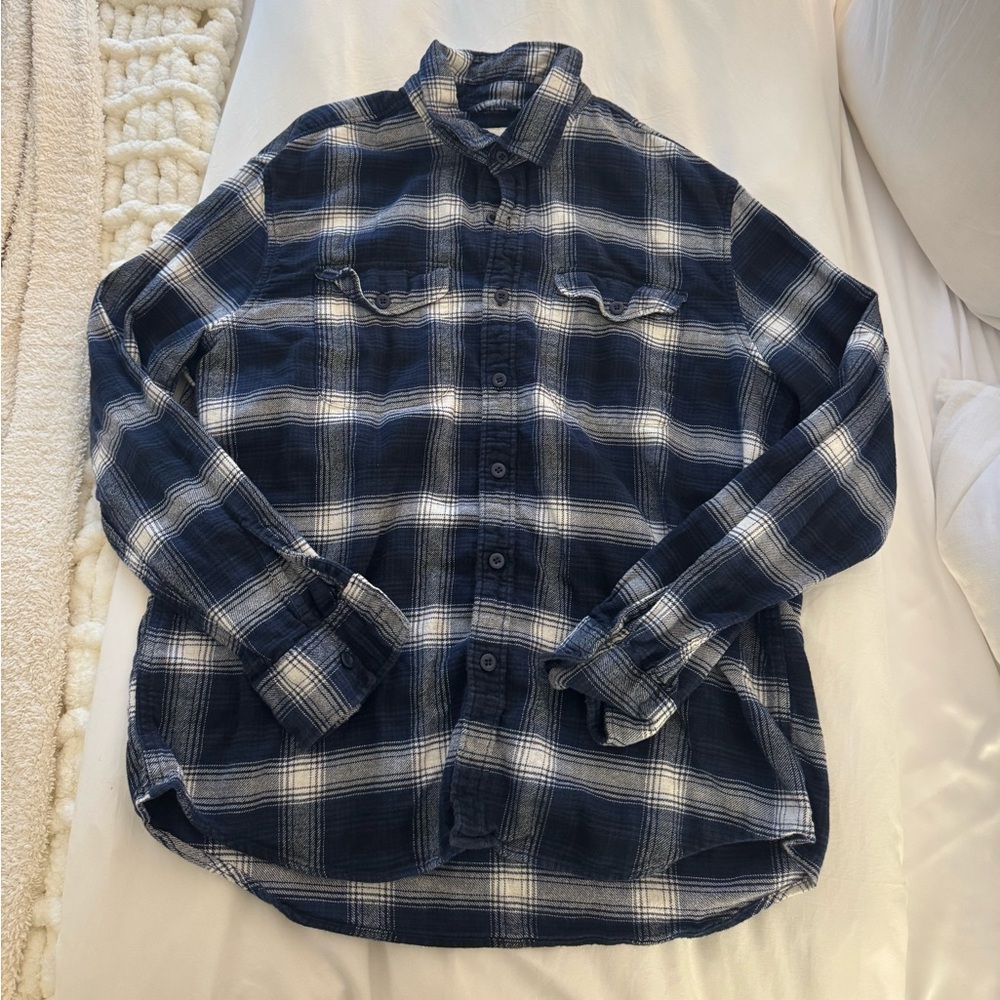 American Eagle Men's Navy Plaid Shirt